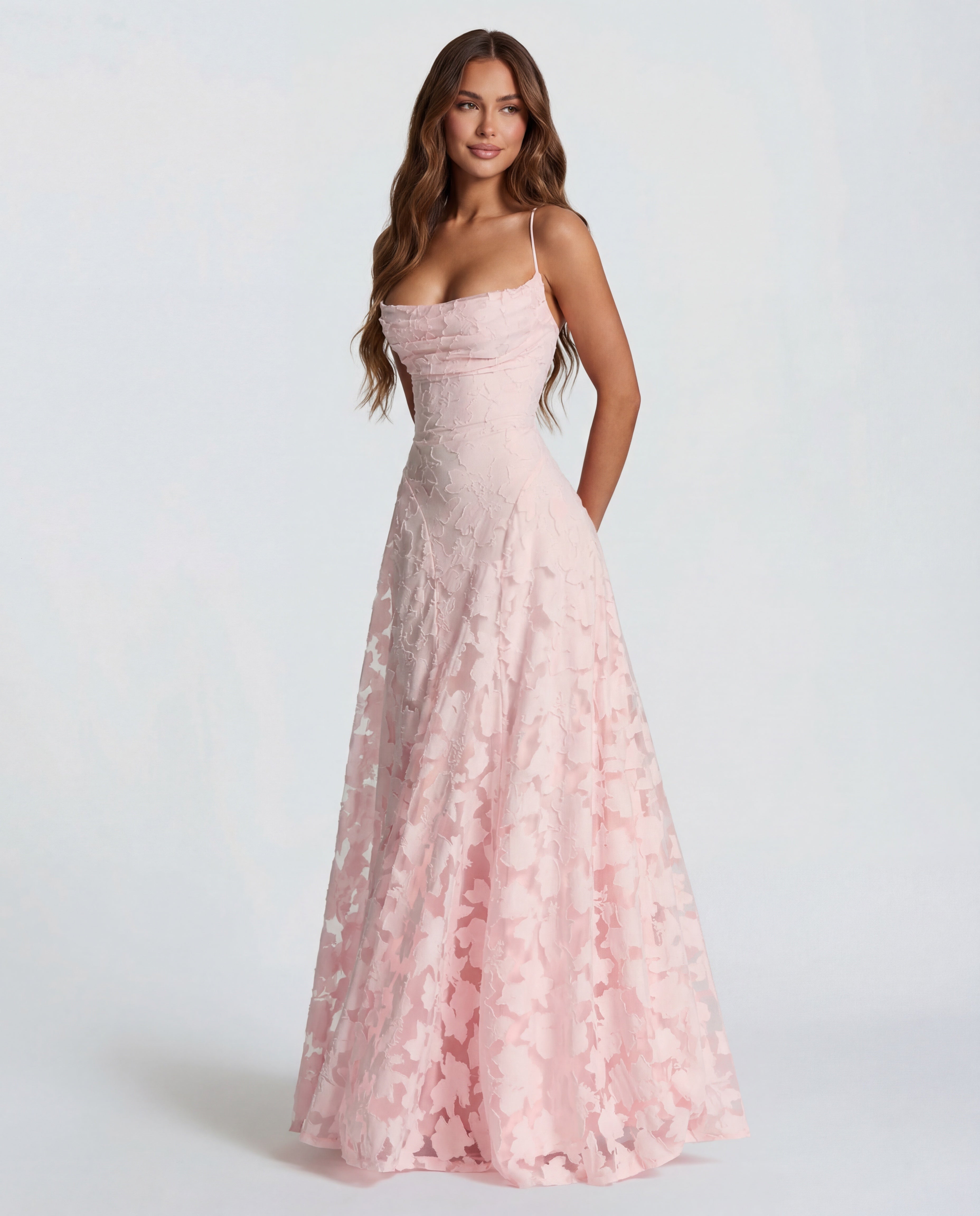 Floral Maxi Dress with Adjustable Straps and Flowing Skirt – Elegant Lace Long Dress for Women in Pastel Pink 0