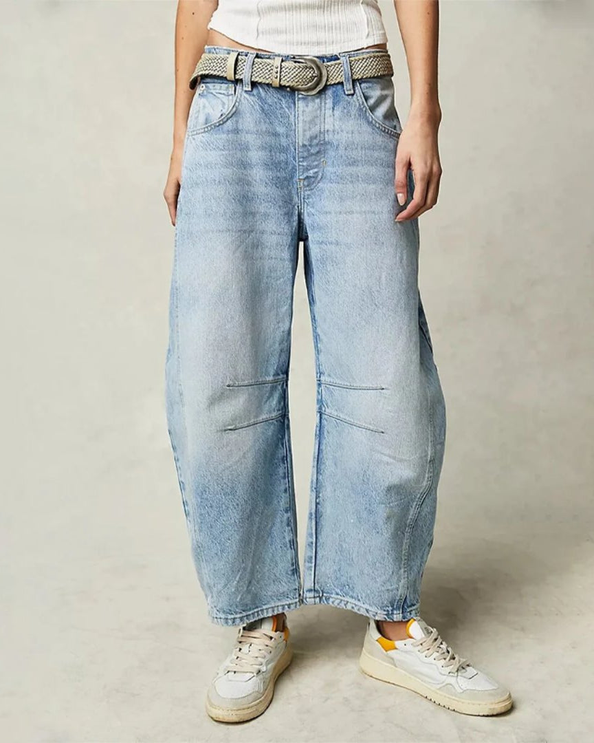 Women's Jeans Mid-Rise Cropped Barrel Leg in Heavyweight Denim – Medium-Fade Wash with Reinforced Panels 0