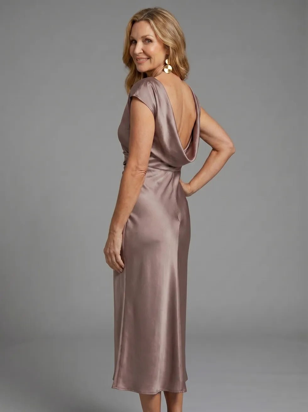 Elegant Strapless Formal Dress with Ruched Bodice and Floor-Length Silhouette – Soft Breathable Fabric 3