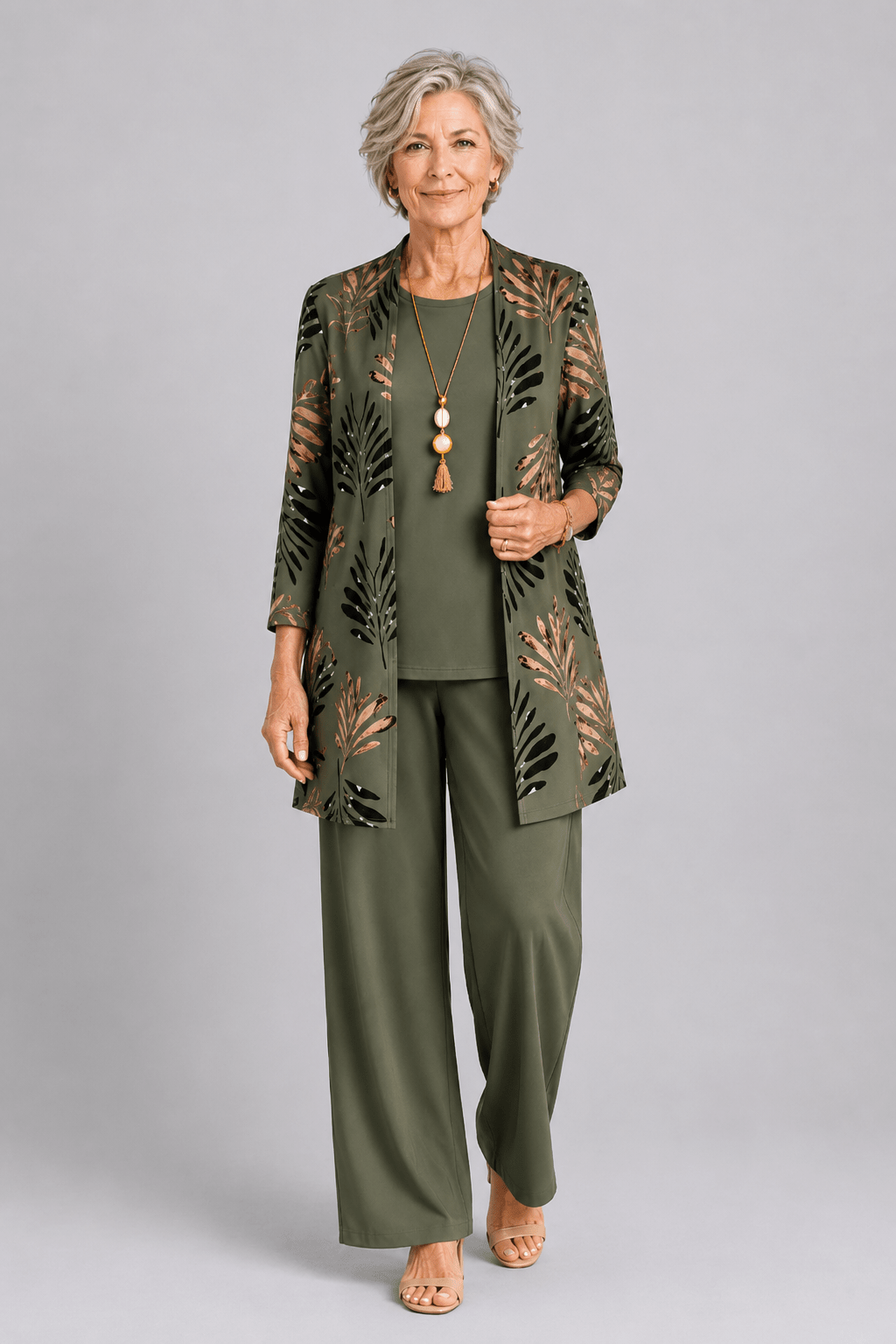 Elegant Three-Piece Set with Botanical Print Trousers – Plus Size Women's Casual Outfit – Lightweight and Breathable 0