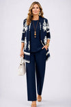Elegant Three-Piece Set with Botanical Print Trousers – Plus Size Women's Casual Outfit – Lightweight and Breathable 6
