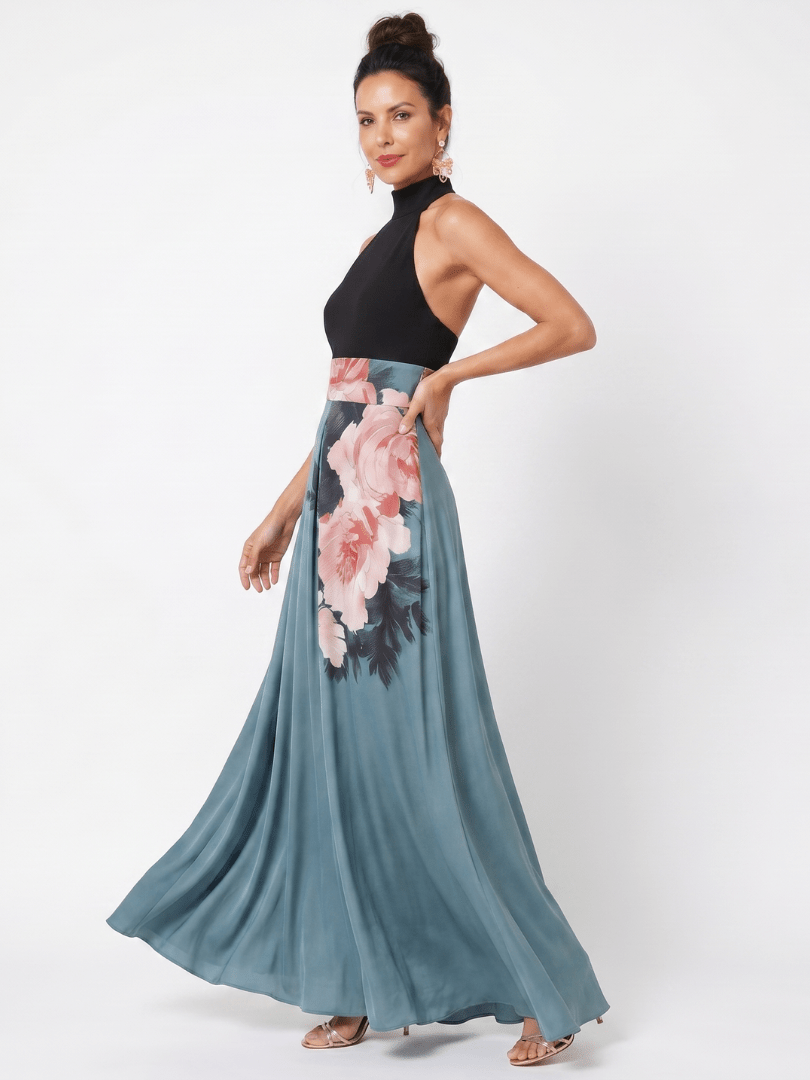 Floral Maxi Dress with Halter Neckline and Front Slit – Elegant Evening Wear in Smooth Fluid Fabric 1