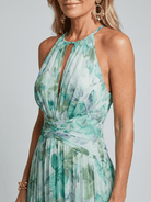 Floral Midi Dress with Pleated Design and Halter Neckline – Lightweight and Breathable for Women 1