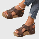 Orthopedic sandals for women featuring cushioned support, adjustable fit, and comfortable zipper closure for all-day wear. 5