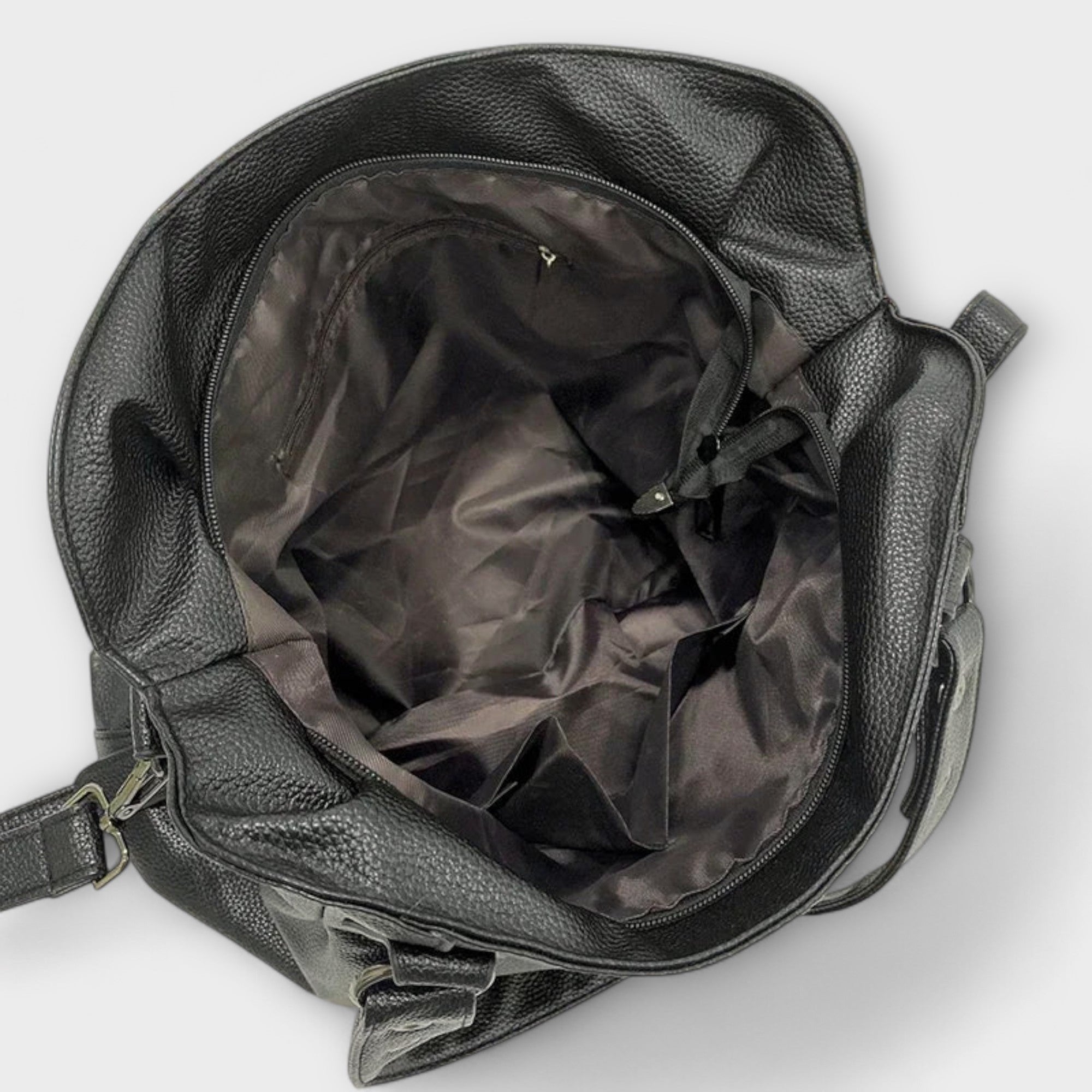 Vegan Leather Shoulder Bag with Adjustable Strap – Large Capacity Women's Tote for Everyday Use 4