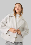 Women’s Coat with Wide Lapels and Double-Breasted Front