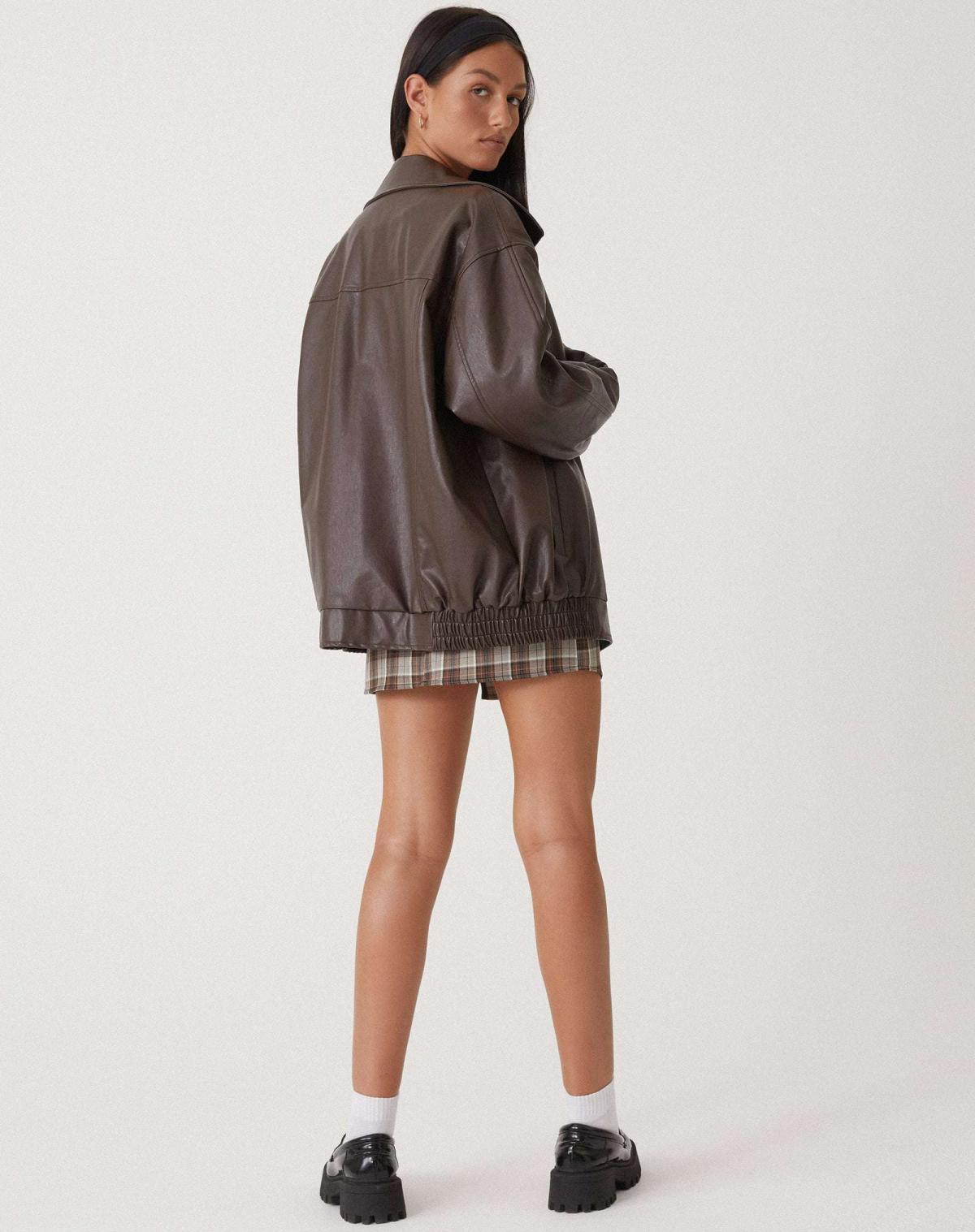 Casual brown oversized women's PU leather jacket, stylish faux leather outerwear for a trendy look. 3